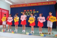 Trường Tiểu học Kim Đồng tham gia Ngày Hội giao lưu học sinh Tiểu học cấp thành phố năm học 2013-2014