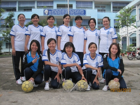 Đội bóng đá nữ Trường Tiểu học Kim Đồng