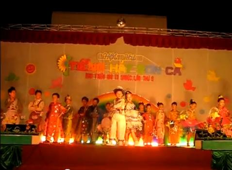 Hội thi Tiếng hát Sơn Ca lần 9 năm 2012.