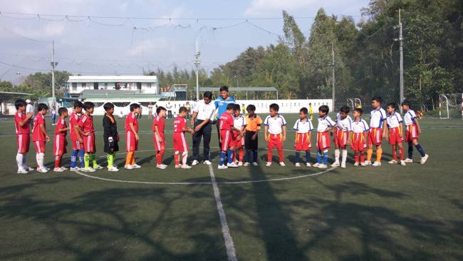 Trần chung kết bóng đá nam: Tiểu học Kim Đồng và Tiểu học Phạm Hữu Lầu